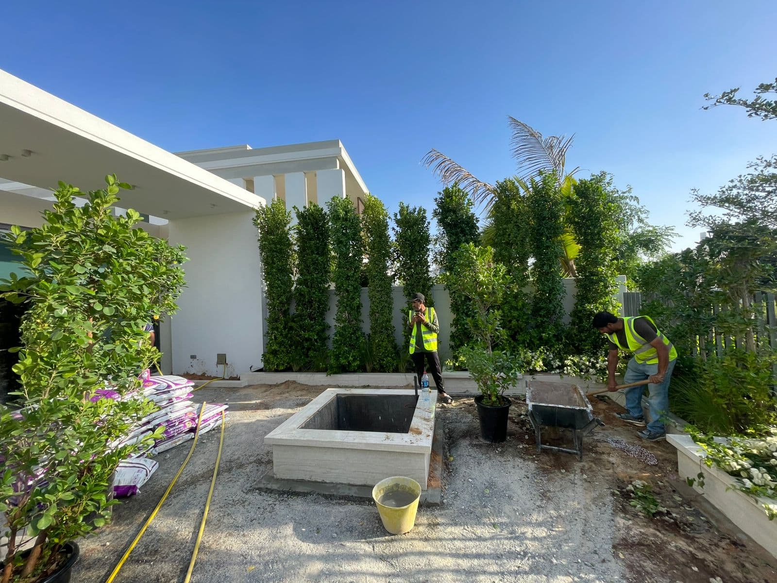 Upstand construction project